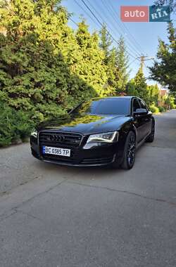 Audi A8  2014