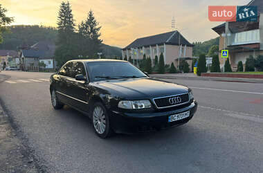 Audi A8  1998