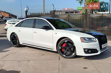 Audi A8  2017