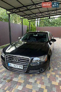 Audi A8  2012