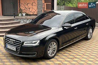 Audi A8  2017