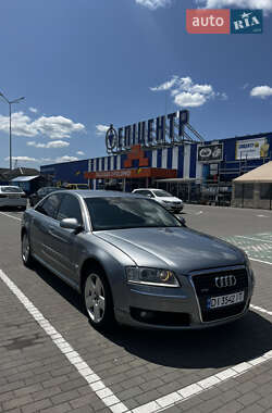 Audi A8  2006