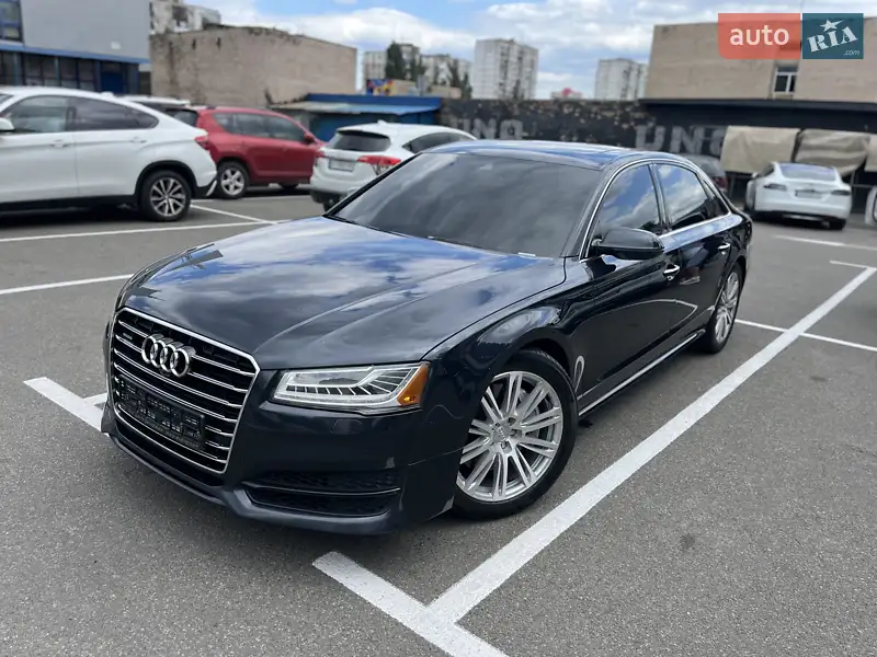 Audi A8 2016