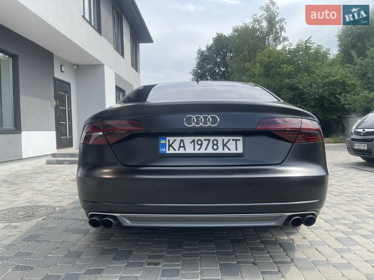 2010 Audi A8 - мініатюра 2