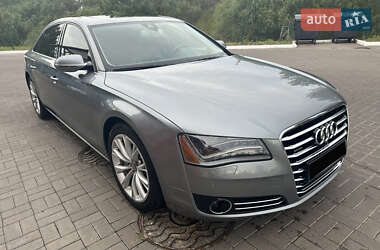 Audi A8  2013