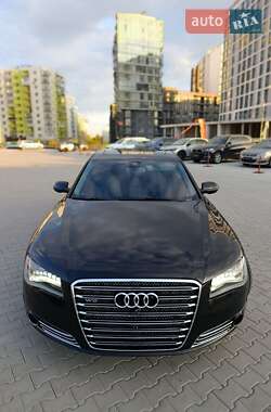 Audi A8 2012