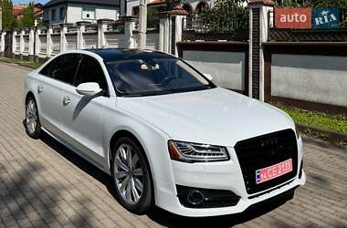 Audi A8  2016