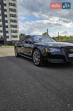 Audi A8  2013