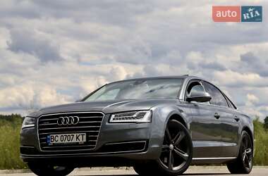 Audi A8  2015