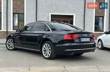 Audi A8  2013