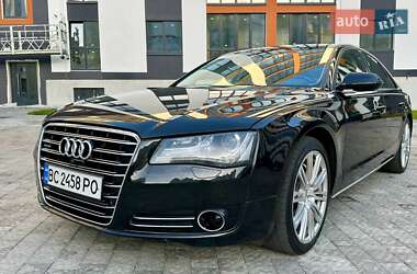 Audi A8  2013