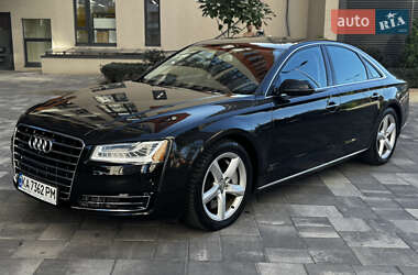 Audi A8  2015