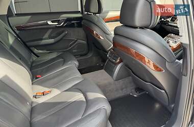 Audi A8  2013