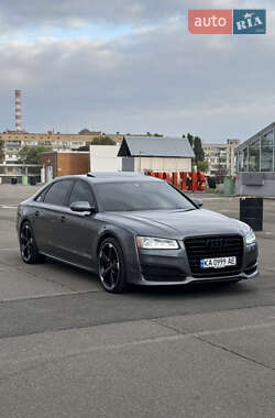 Audi A8  2016
