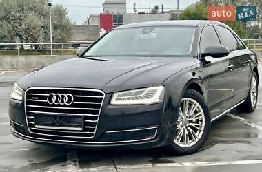 Audi A8  2014