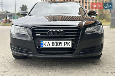Audi A8  2010