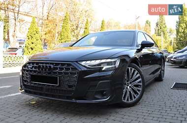 Audi A8  2023