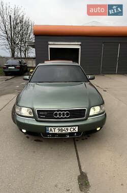 Audi A8  2002