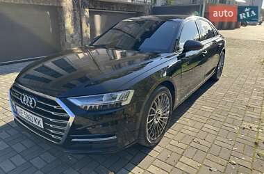 Audi A8  2021