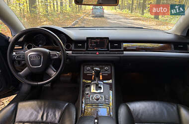 Audi A8  2007