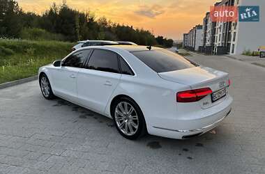 Audi A8  2015