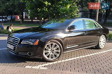 Audi A8  2013
