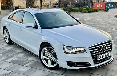 Audi A8  2013