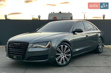 Audi A8  2013