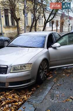 Audi A8 2002