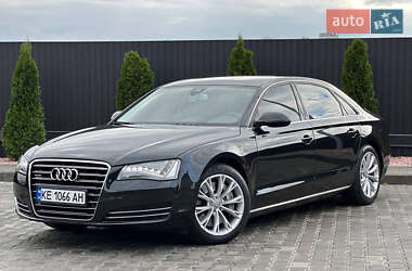 Audi A8  2012