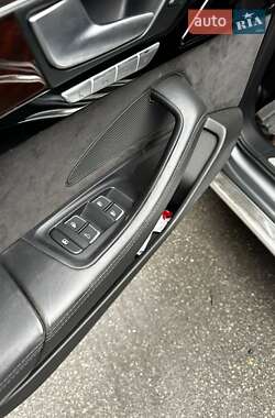 Седан Audi A8 2012 в Киеве