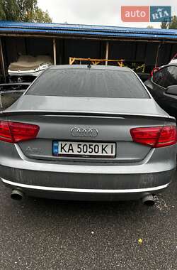 Седан Audi A8 2012 в Киеве