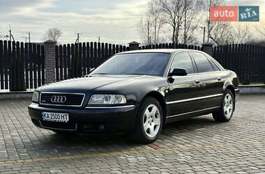 Audi A8  2000