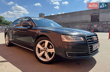 Audi A8  2017