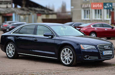 Audi A8  2012