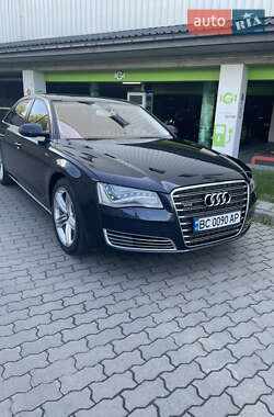 Audi A8 2012