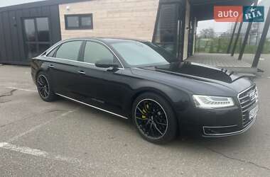Audi A8  2015
