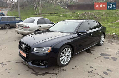 Audi A8  2016