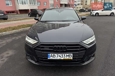 Audi A8  2021