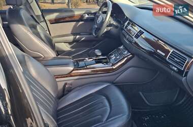 Седан Audi A8 2017 в Мукачево