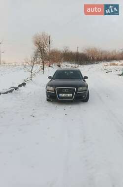 Audi A8  2007