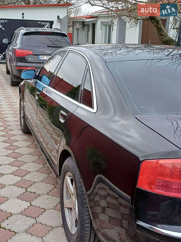 Седан Audi A8 2005 в Днепре