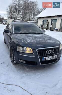 Audi A8  2008