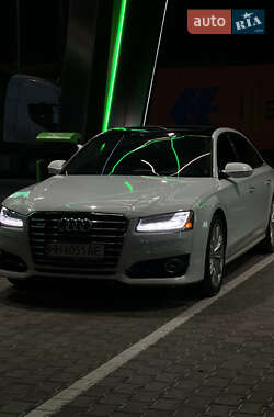 Audi A8  2016
