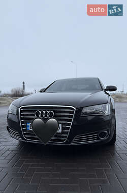 Audi A8 2011