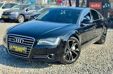 Audi A8  2011