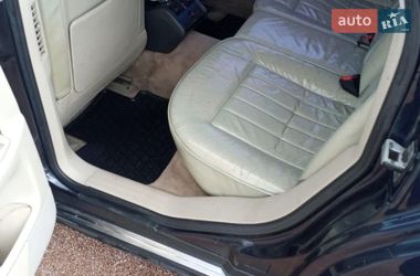 Audi A8  1996