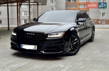 Audi A8  2016