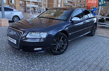 Audi A8  2006