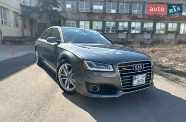 Audi A8  2016